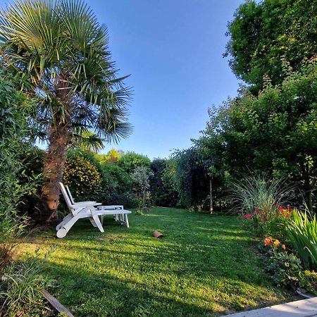 Villa Hameau De La BrelaudièRe Jullouville-les-Pins Exterior foto